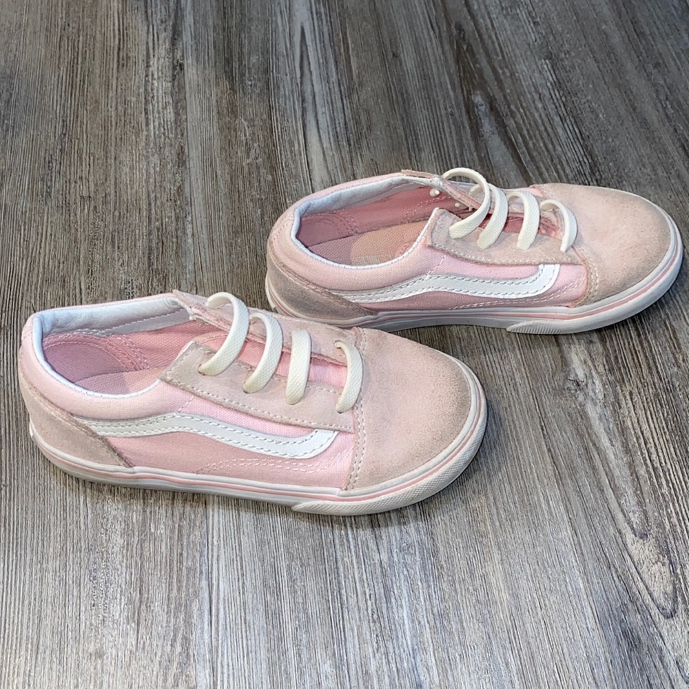 Girls pink vans
